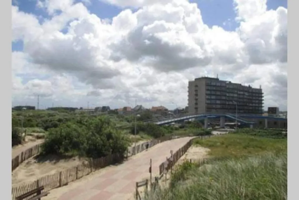 Apartment Studio Astrid At 100 Meter From Sea With Parking Place Bredene